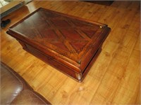 WOOD COFFEE TABLE 48"X27"X20"