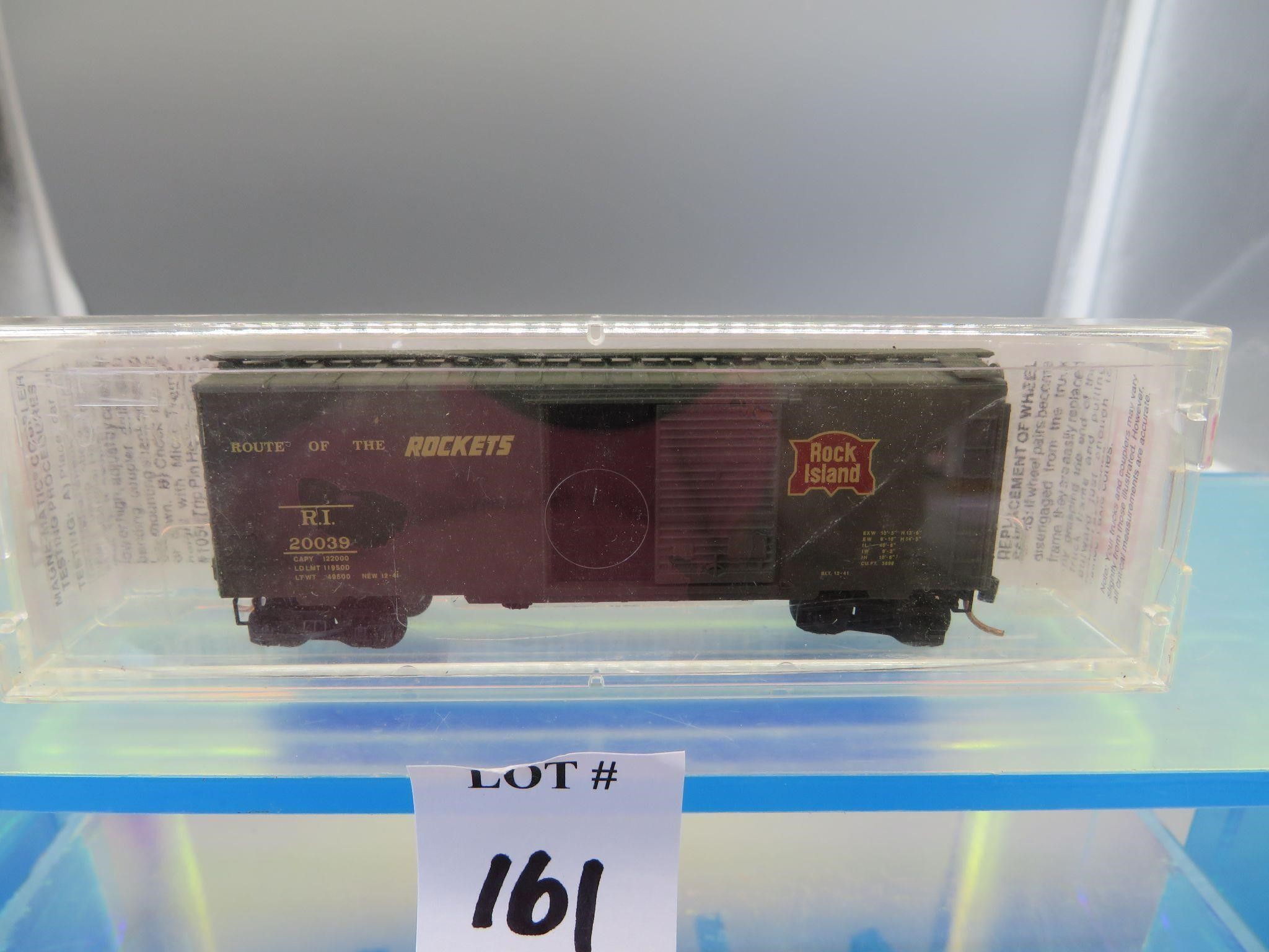 N Micro Trains Box Car Rock Island 20566