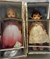 J - LOT OF 2 COLLECTIBLE DOLLS IN BOXES (M7)
