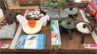 Pans, dog thunder shirt, miscellaneous