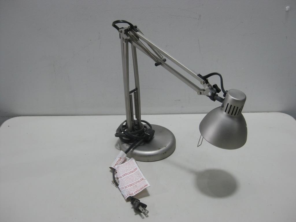 Vtg 18" Desk Lamp Powers On