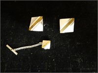 Vintage Tie Tack & Cufflinks Set