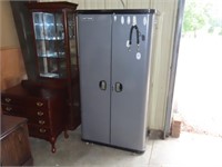 Craftsman Metal 2 Door Locking Cabinet