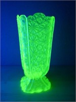 EAPG Celery Vase Daisy Buttons Vaseline Uranium