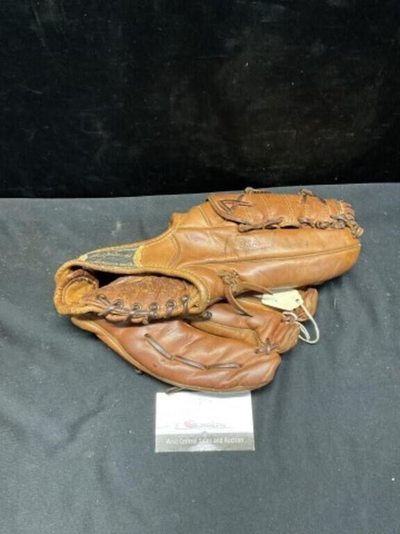 Ted Williams Sears and Roebuck Glove