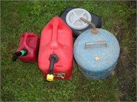 gas cans 1 lot