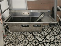3 COMP SINK WITH 3 LES 59" X 22"