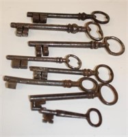 8 Antique Skeleton Keys