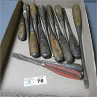 Lot of Wooden Handle Screwdrivers