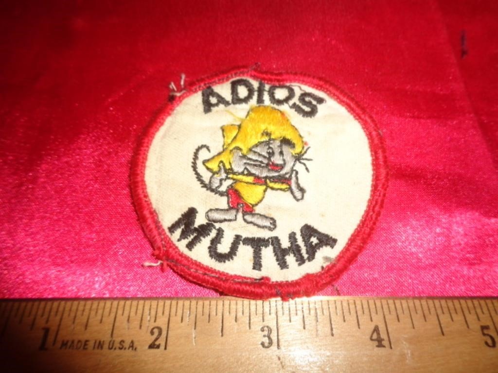 VINTAGE MILITARY PATCH