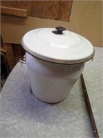 Enamel Pot w/ Lid