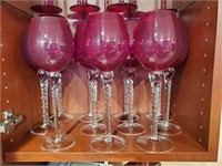 Red and clear wine glasses