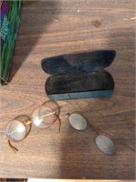 Vintage eyeglasses with case