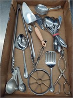 Vintage Utensils & Flatware