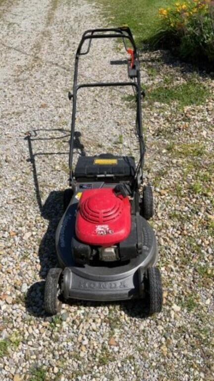 Honda Gas Push Mower - Runs