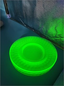 Green Glass Plates (6)