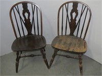 Pair Fiddle Back Windsor Dining Chairs