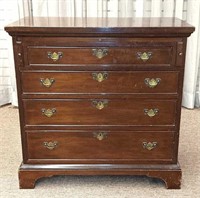 Craftique Mahogany Chippendale Serving Chest