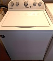 NEWER WHIRLPOOL ELECTRIC CLOTHES WASHER CLEAN