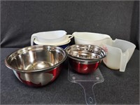 Oster Mixing Bowls and Measuring Bowls