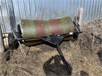 Farm equipment roller