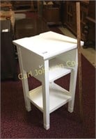 WHITE  SIDE TABLE W/ USB PORT