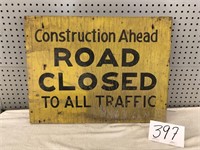 WOODEN CONSTRUCTION SIGN