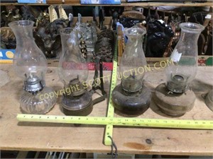 4 vintage kerosene lamps,
