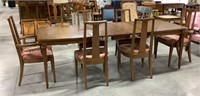 Wood table w/ 3 leaves & 6 chairs-95.75 x 40 x 29