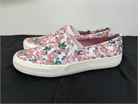 NEW womens size 10 Keds