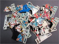 32 VINTAGE METAL ASSORTED HOCKEY GAME PLAYERS