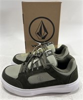 New Men’s 8 VOLCOM Composite Toe Sneakers