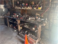 WOODEN WORKBENCH WITH MISCELLANEOUS HAND TOOLS