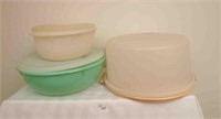 Vintage Tupperware Lg, Round cake