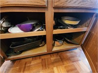 Kitchen Island Full Pots and Pans