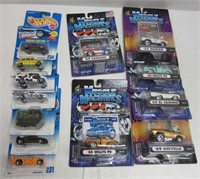 (13) Muscle Machines and Hot Wheels diecast cars