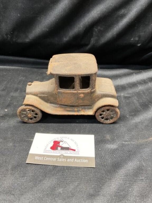 Vintage Cast Iron Ford Motor Model-T