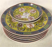 Vintage Chinese Famille Rose Medallion Plates