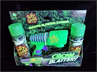 Silly String Glow Blaster Set NEW IN THE BOX