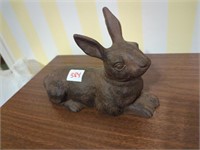 Cast iron rabbit