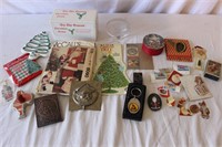 Vintage & Modern Santa Ephemera and Collectables