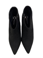 $140  Women's Tru Comfort Foam Boot Size 10