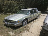 1993 Cadillac sedandeville