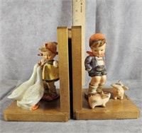 PAIR GOEBEL MJ HUMMEL WOODEN GATE BOOKENDS