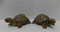 2 PCS. WADE TURTLE FIG. W/ REMOVABLE SHELLS