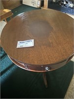 Vintage  Round  Lamp Table w/Drawer