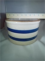 ANTIQUE CROCK 5.5" TALL BY 8" WIDE VERY GOOD