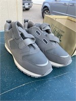 EASY STRIDER SIZE 7 GRAY JOGGER SHOES