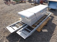 Truck Bed Tool Box & 8' Ramps