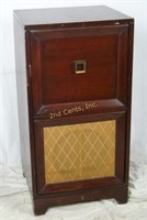 Vintage Emerson Wood Cabinet Record Player